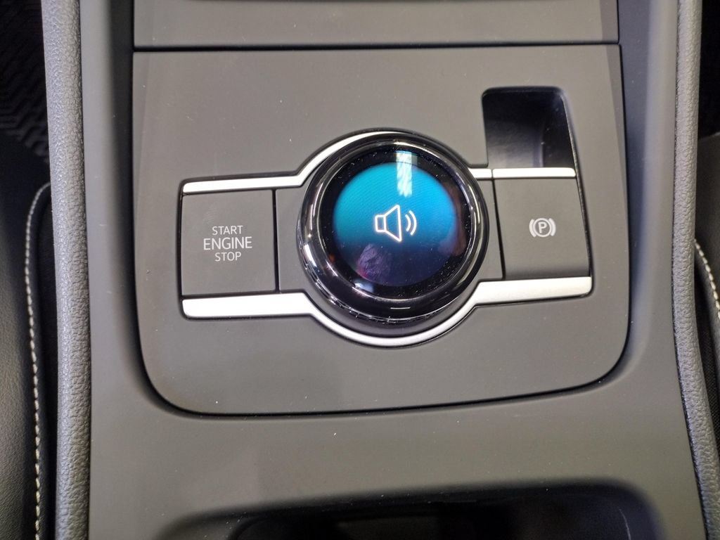 New 2026 Volkswagen Tiguan SE AWD/4WD image 32