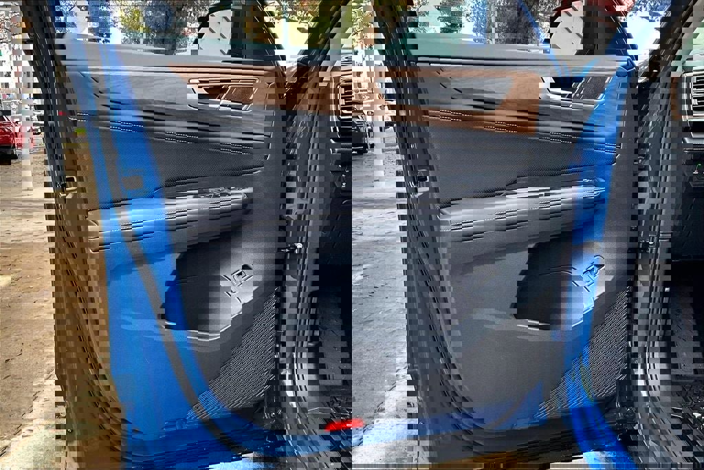 New 2026 Volkswagen Atlas SE image 27