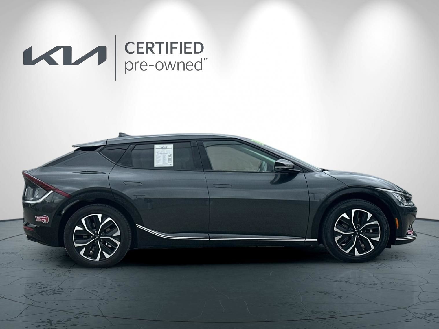 Certified 2024 Kia EV6 Wind RWD image 3
