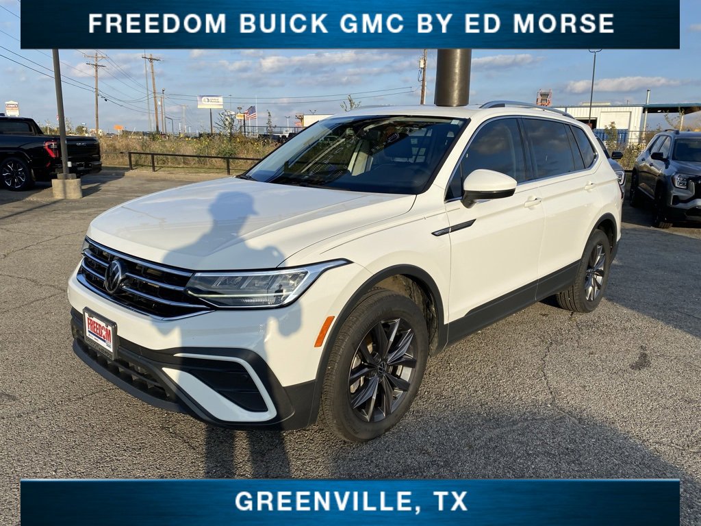 Used 2022 Volkswagen Tiguan SE
