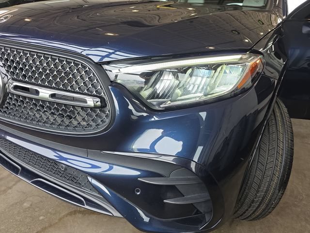 Used 2023 Mercedes-Benz GLC 300 4MATIC image 29