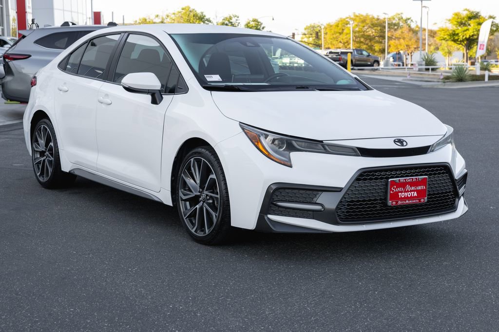 Certified 2020 Toyota Corolla SE w/ Carpet Mat Package (TMS) FWD image 3