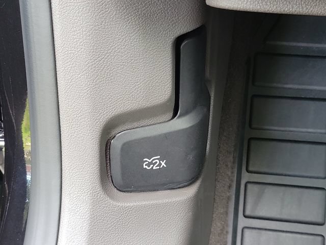 Certified 2024 Lincoln Corsair FWD image 13