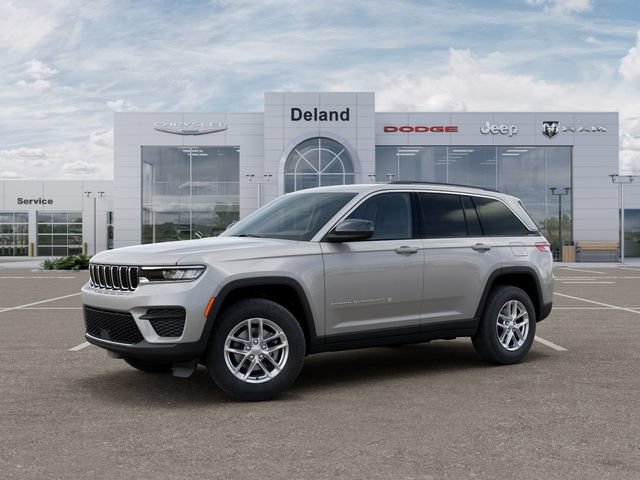 New 2026 Jeep Grand Cherokee Laredo X AWD/4WD image 3