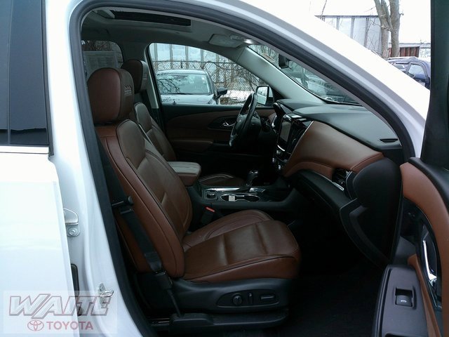 Used 2020 Chevrolet Traverse High Country image 37