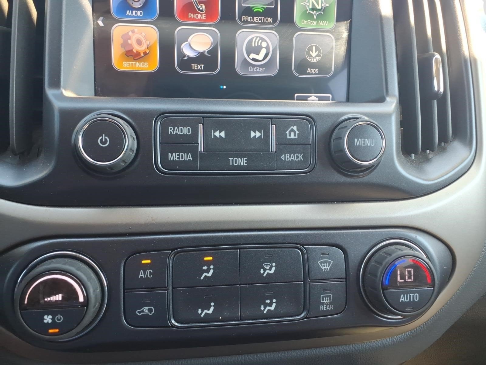 Used 2017 Chevrolet Colorado Z71 AWD/4WD image 18