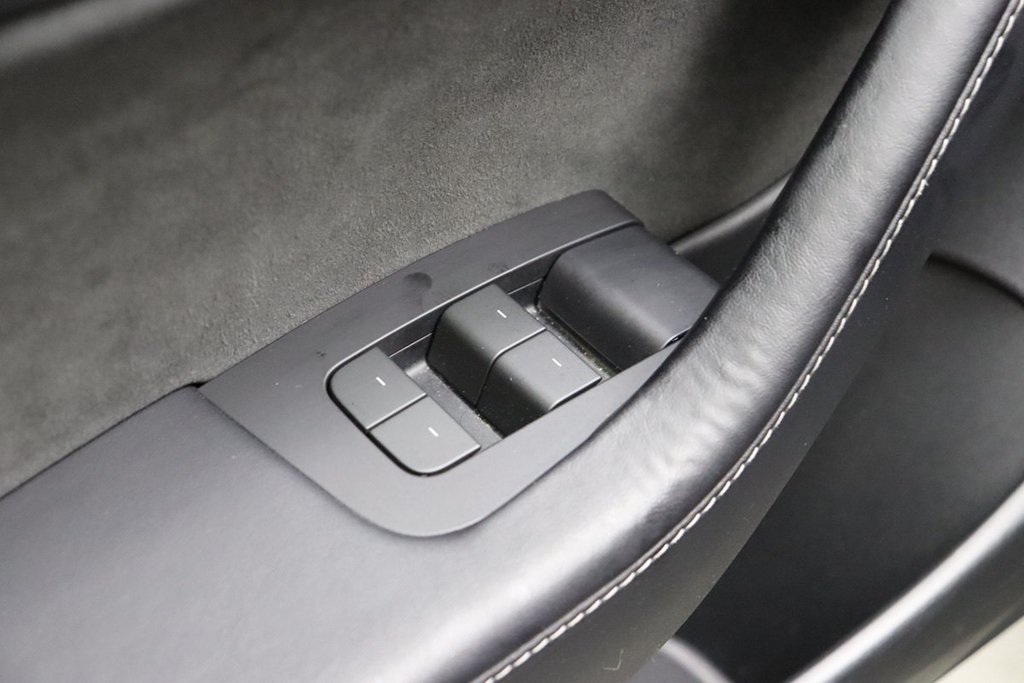 Used 2023 Tesla Model 3 Standard Range RWD image 17