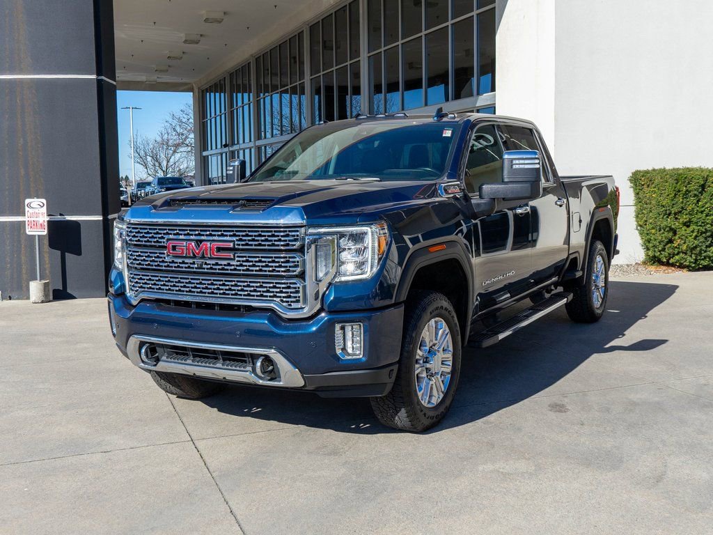 Used 2022 GMC Sierra 2500 Denali w/ Denali Ultimate Package image 3