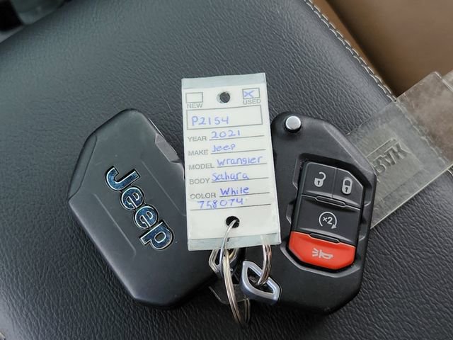 Certified 2021 Jeep Wrangler Unlimited Sahara w/ Cold Weather Group image 34