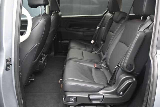 Used 2025 Honda Odyssey EX-L image 16