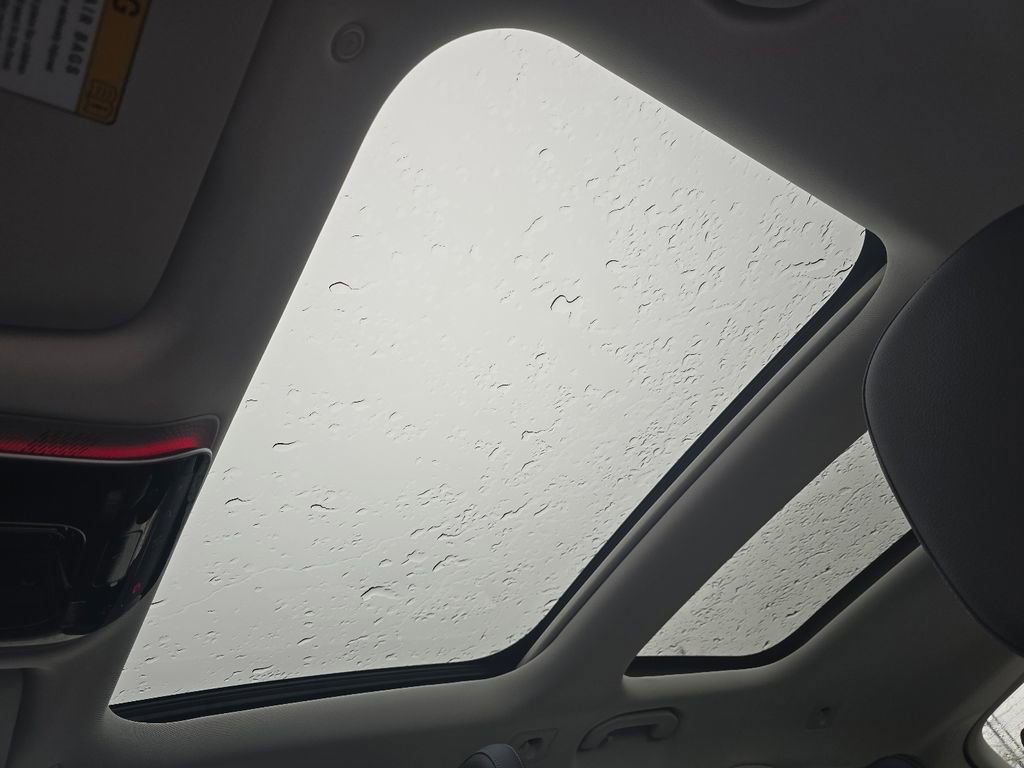 New 2026 Mercedes-Benz E 450 4MATIC All-Terrain Wagon image 3