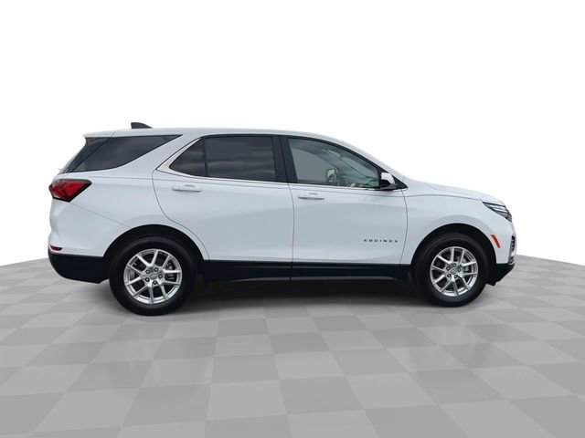 Used 2024 Chevrolet Equinox LT AWD/4WD image 9