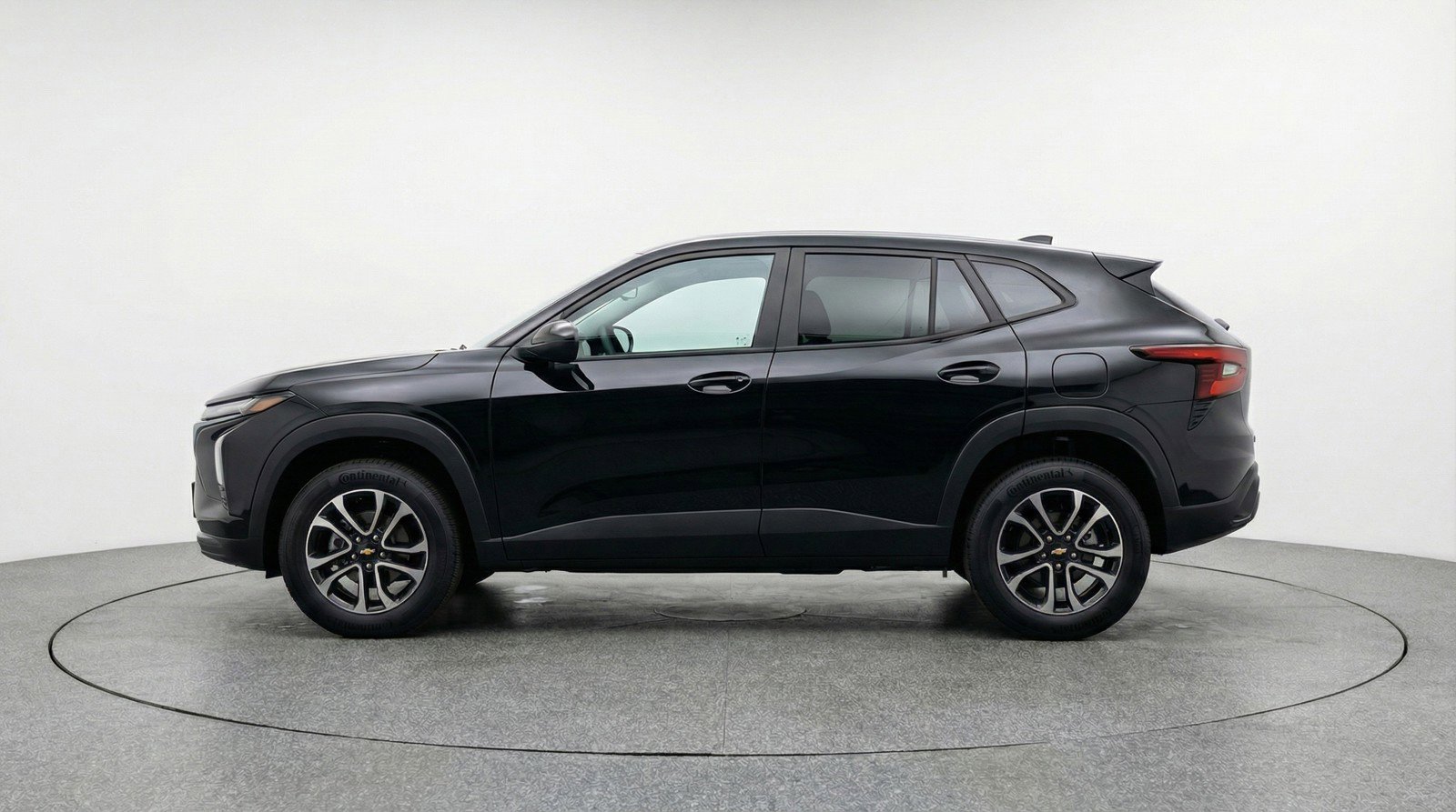 Used 2025 Chevrolet TrailBlazer LT AWD/4WD image 5