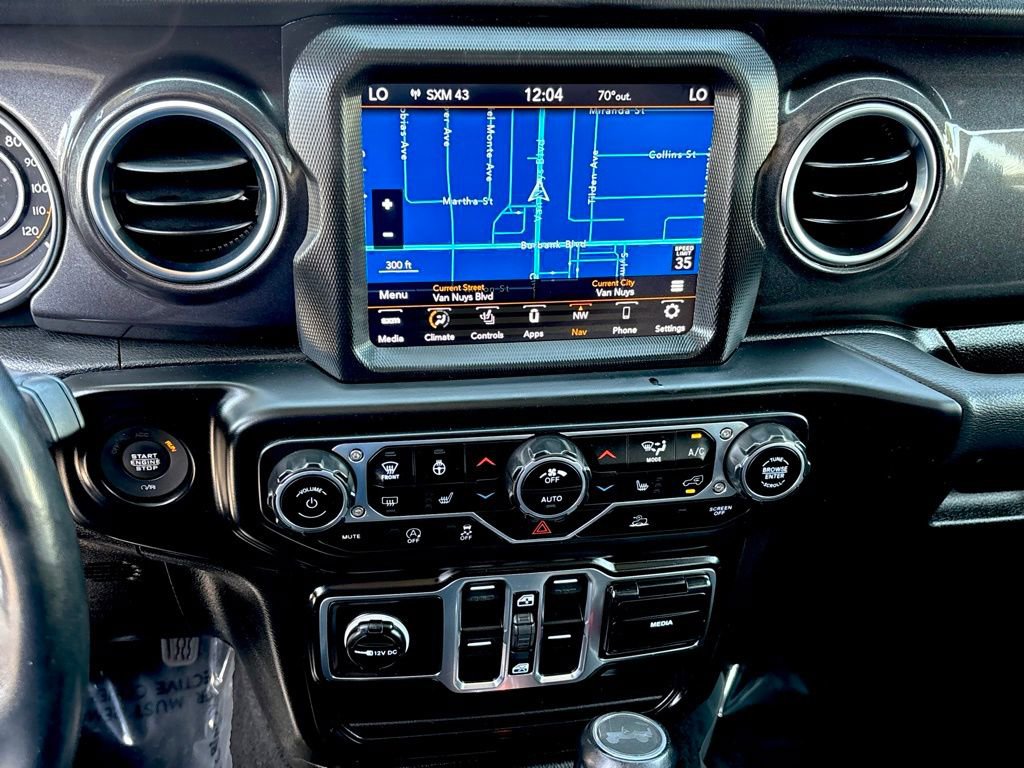 Used 2021 Jeep Wrangler Unlimited Sahara AWD/4WD image 15