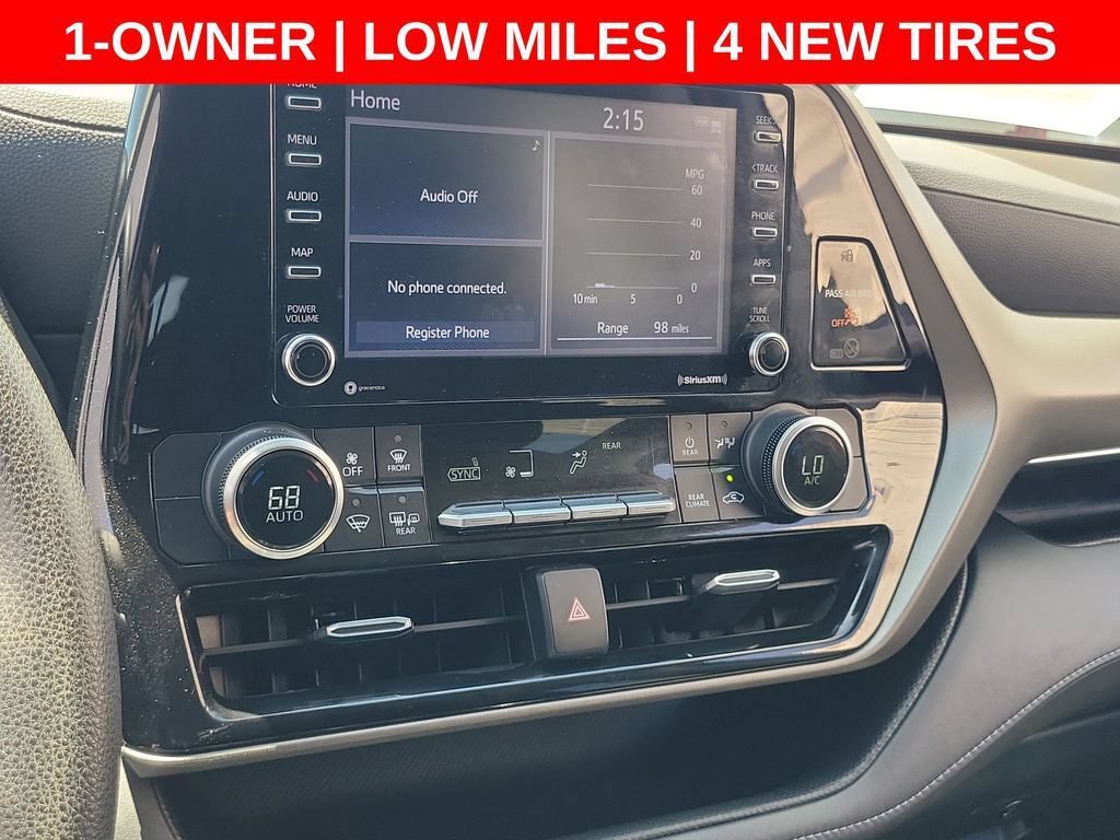 Used 2021 Toyota Highlander L FWD image 27