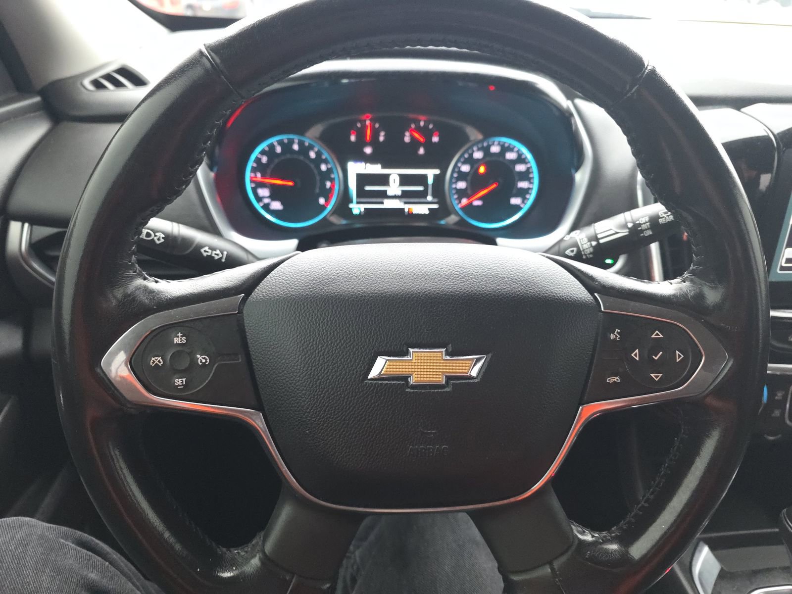 Used 2019 Chevrolet Traverse LT FWD image 10