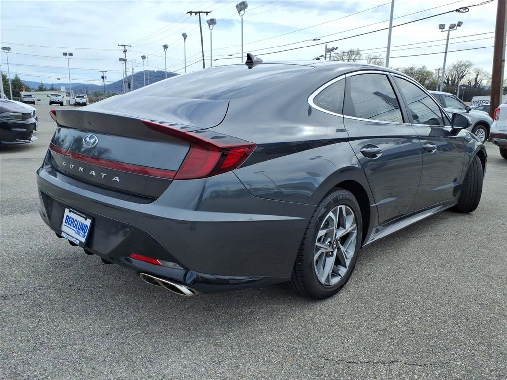 Used 2023 Hyundai Sonata SEL w/ Convenience Package image 4