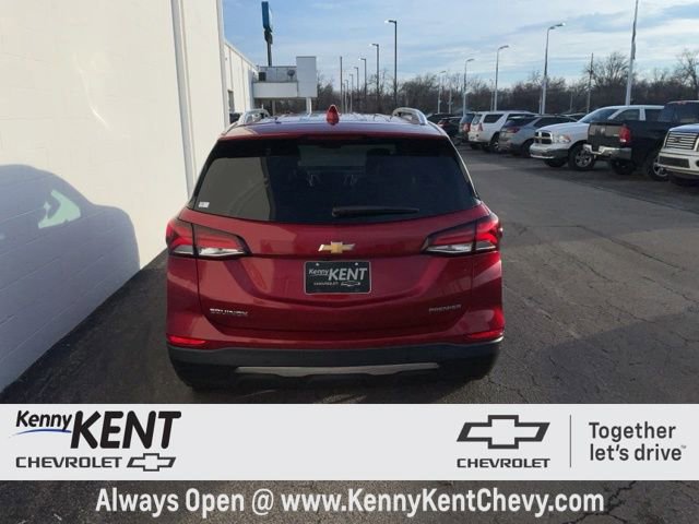 Used 2023 Chevrolet Equinox Premier image 6