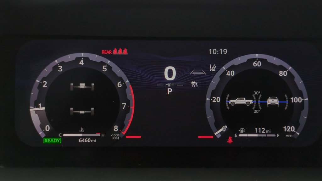 Used 2025 Toyota Tacoma TRD Off-Road AWD/4WD image 21