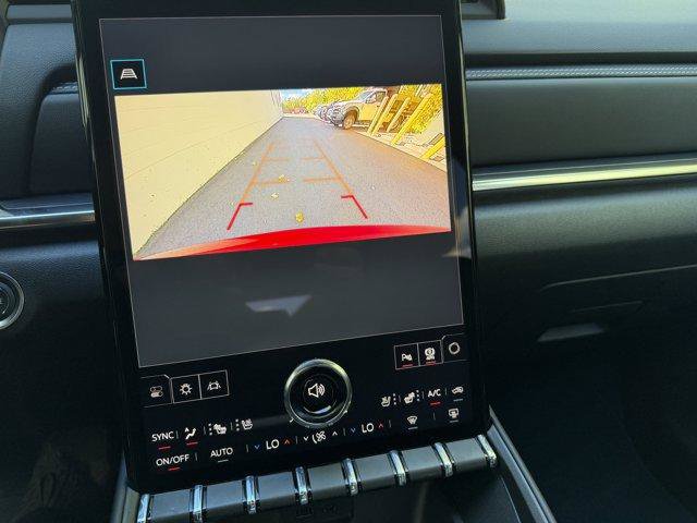 New 2027 GMC Terrain Elevation w/ Elevation Premium Package AWD/4WD image 16