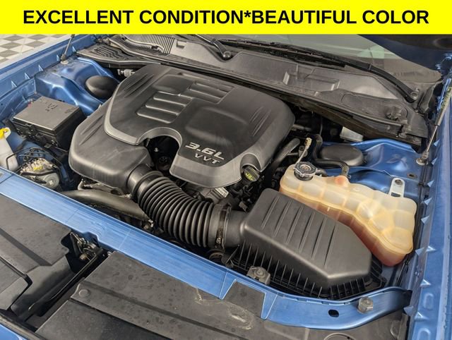 Used 2022 Dodge Challenger SXT w/ Blacktop Package image 28