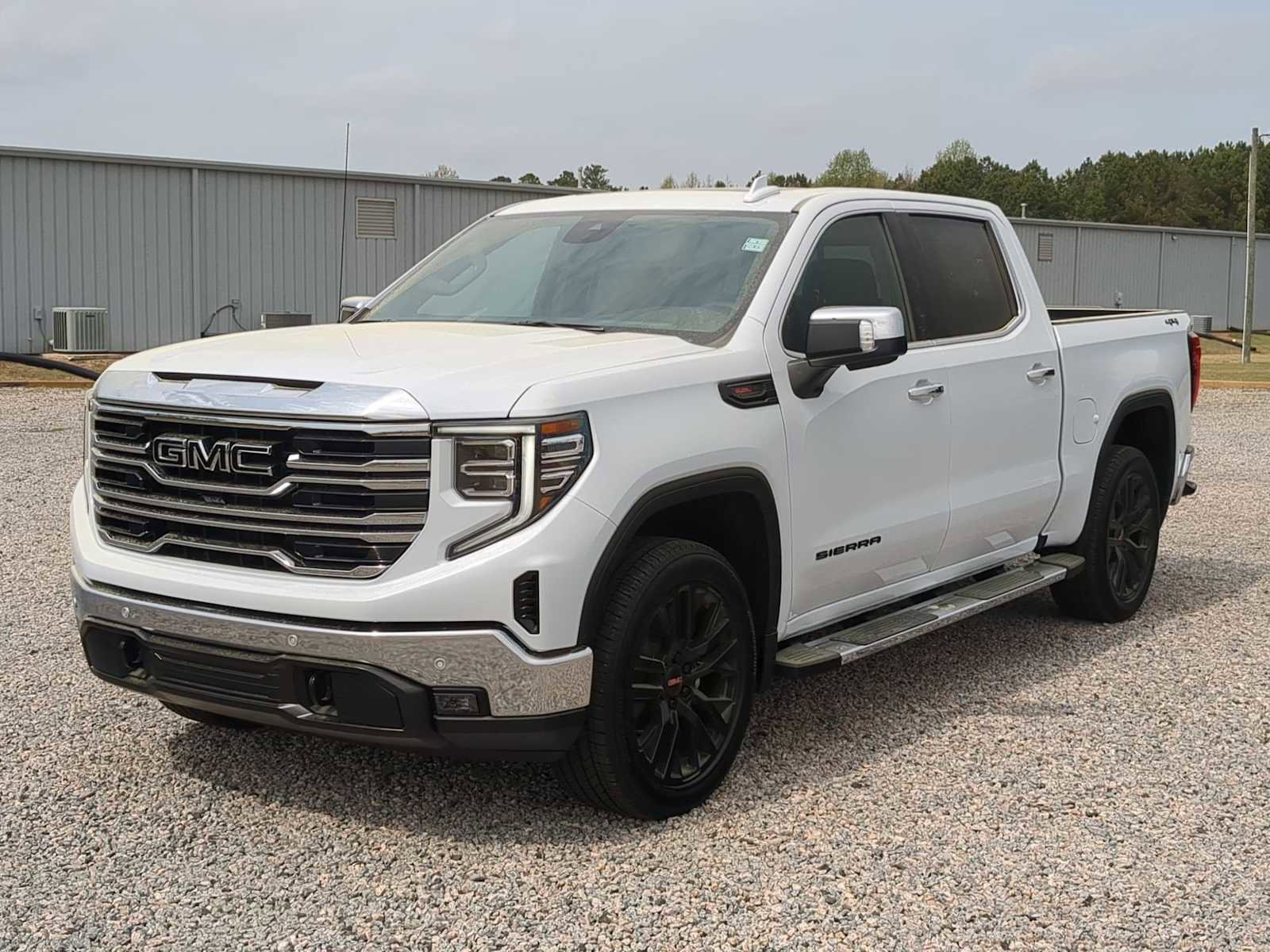 New 2026 GMC Sierra 1500 SLT w/ SLT Premium Plus Package image 4