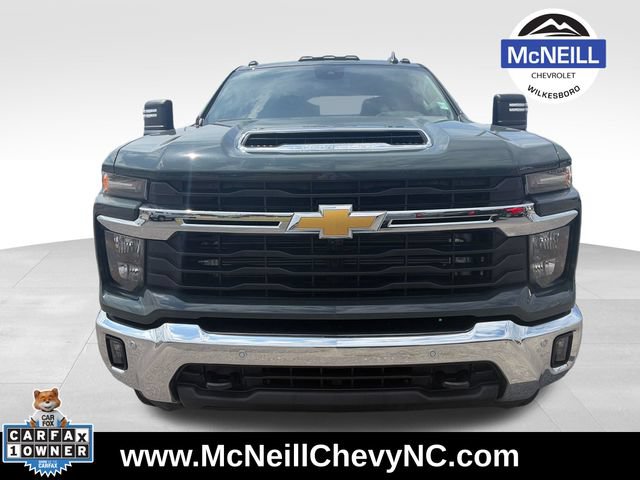 Used 2026 Chevrolet Silverado 2500 LT w/ Safety Package AWD/4WD image 2