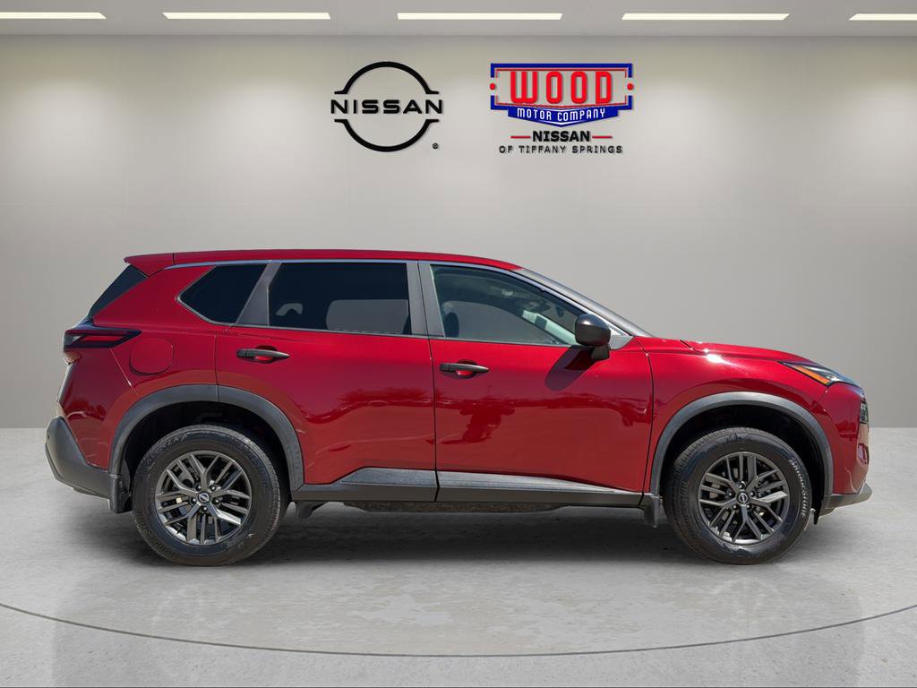 Certified 2023 Nissan Rogue S AWD/4WD image 2