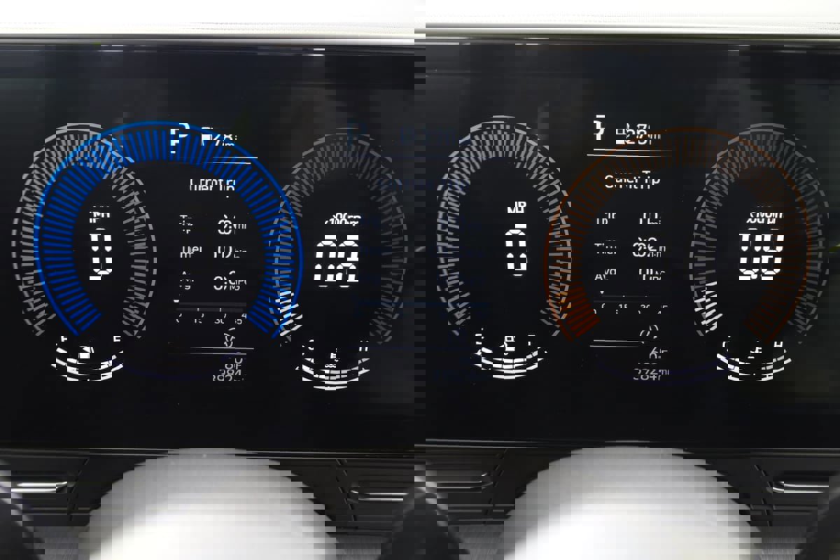 Used 2024 Hyundai Kona SE image 17