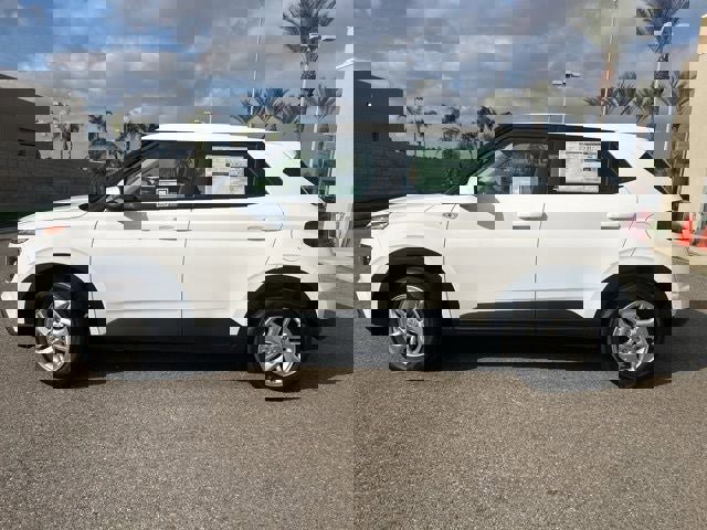 New 2026 Hyundai Venue SE image 6