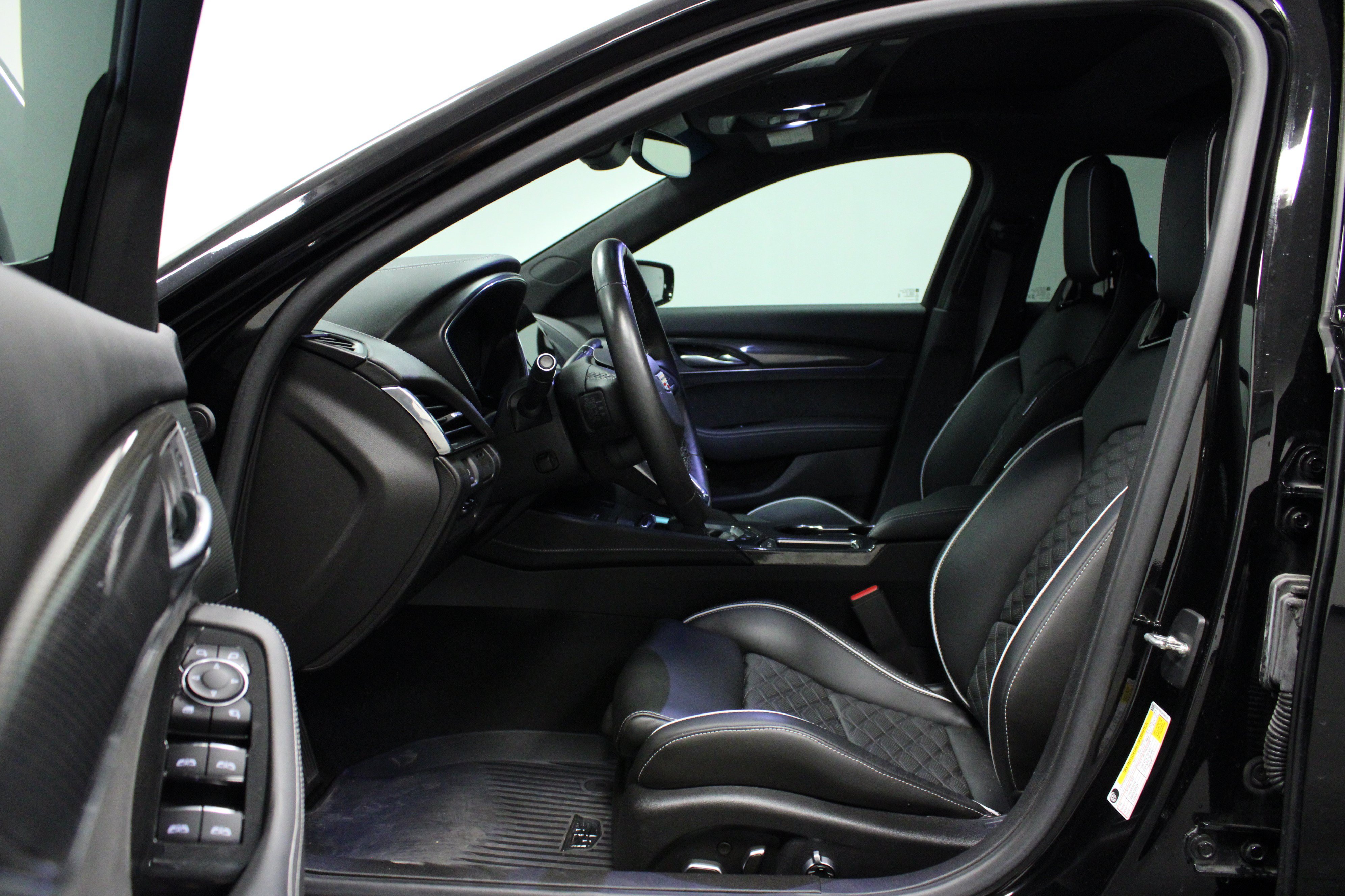 Used 2023 Cadillac CT5 V Blackwing RWD image 12