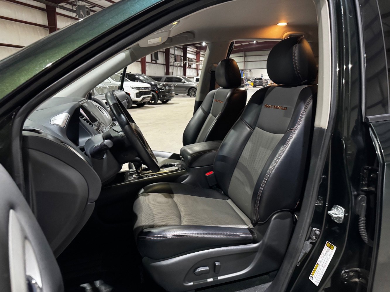 Used 2020 Nissan Pathfinder SV w/ Rock Creek Edition image 13