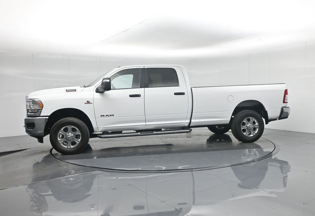 Used 2024 RAM 3500 Big Horn image 32