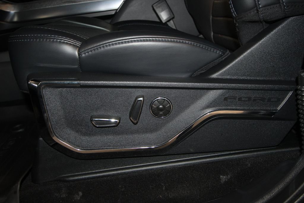 Used 2024 Ford F150 Platinum w/ Equipment Group 702A High image 9