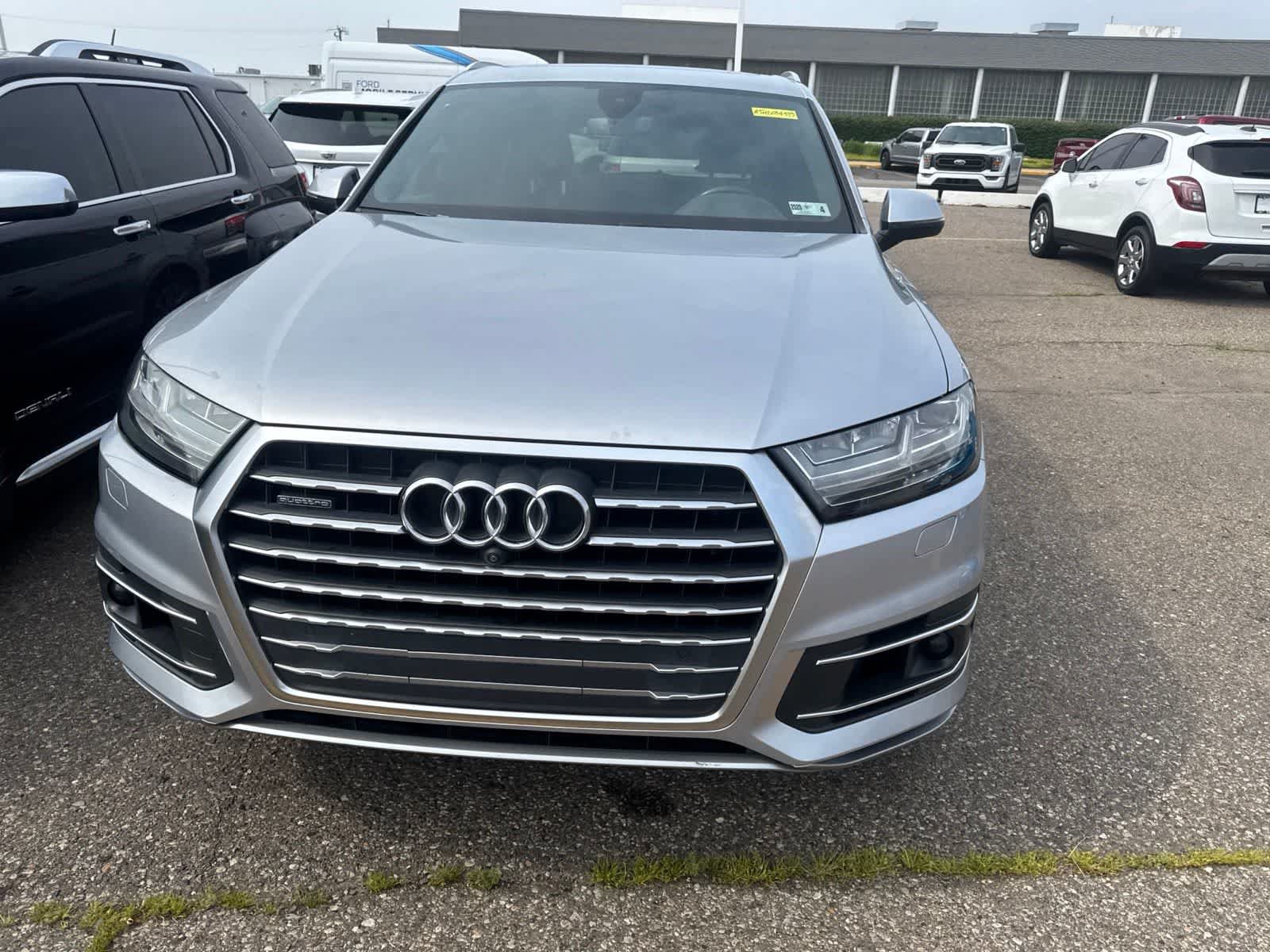 Used 2017 Audi Q7 3.0T Premium Plus w/ Premium Plus Package AWD/4WD image 25