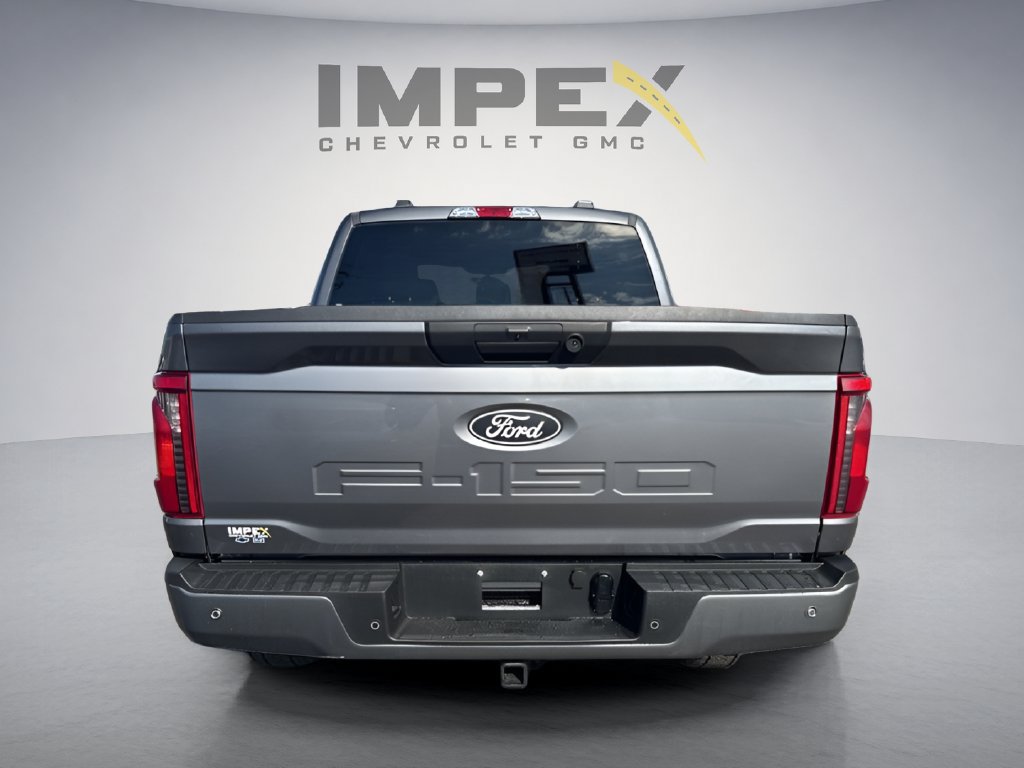 Used 2024 Ford F150 XLT w/ XLT Black Appearance Package AWD/4WD image 4