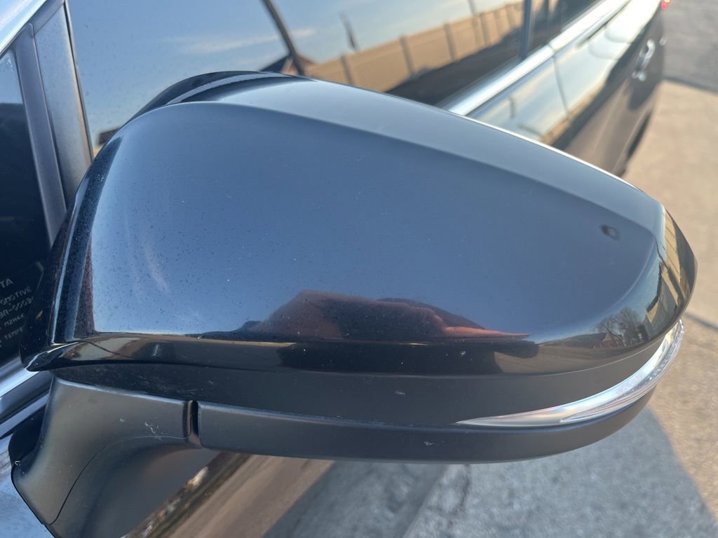 Used 2021 Toyota Venza LE w/ Carpet Mat Package (TMS) image 39