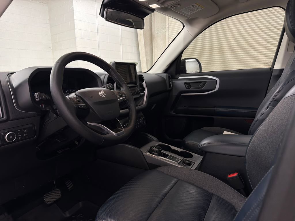 Certified 2021 Ford Bronco Sport Outer Banks w/ Outer Banks Package AWD/4WD image 6