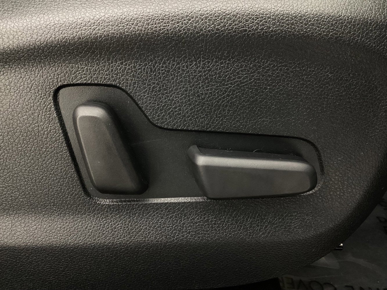 Used 2020 Kia Sportage SX image 40