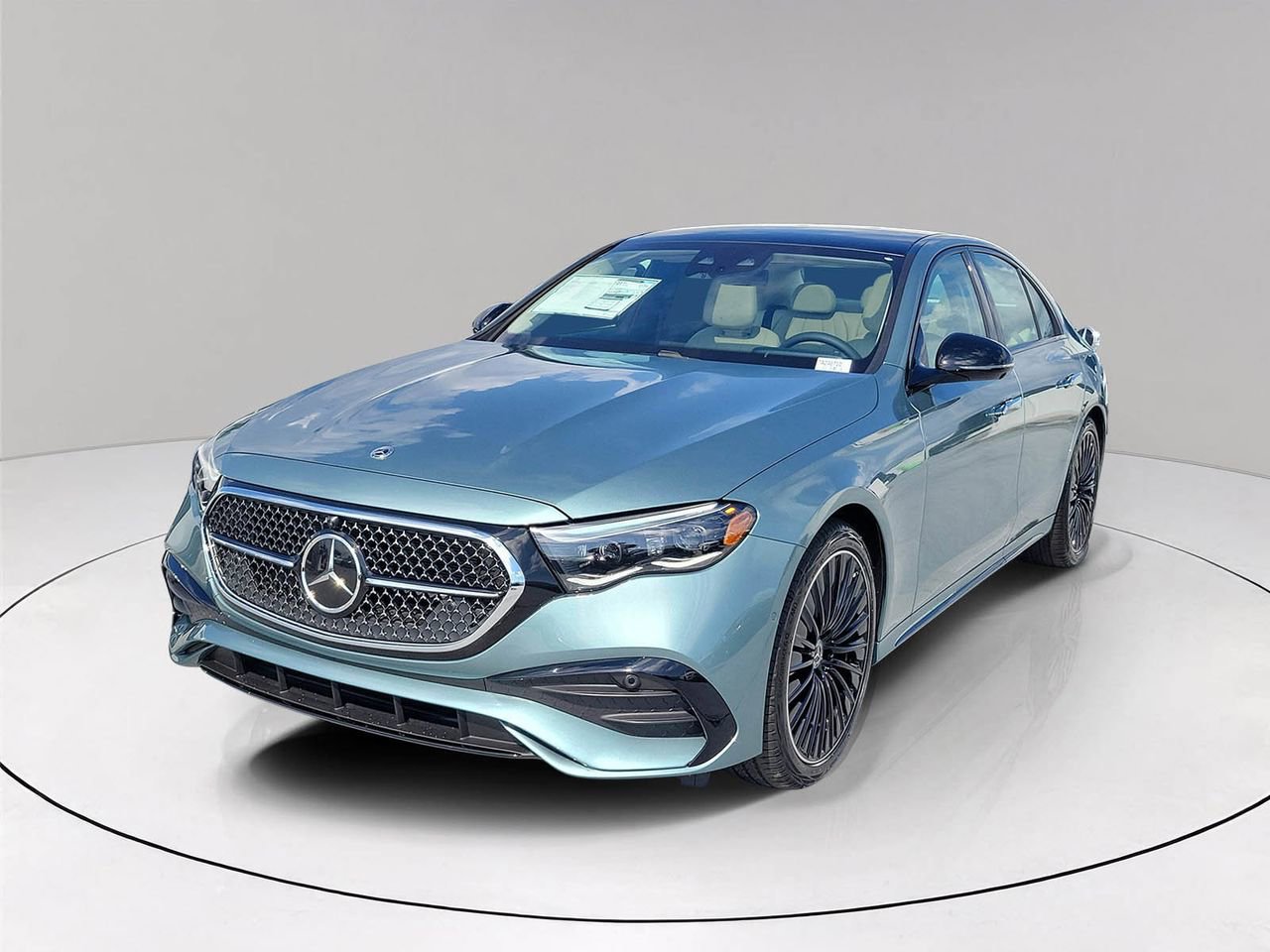 New 2026 Mercedes-Benz E 350 4MATIC Sedan image 3