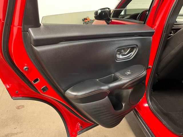 Used 2025 Honda HR-V Sport image 17