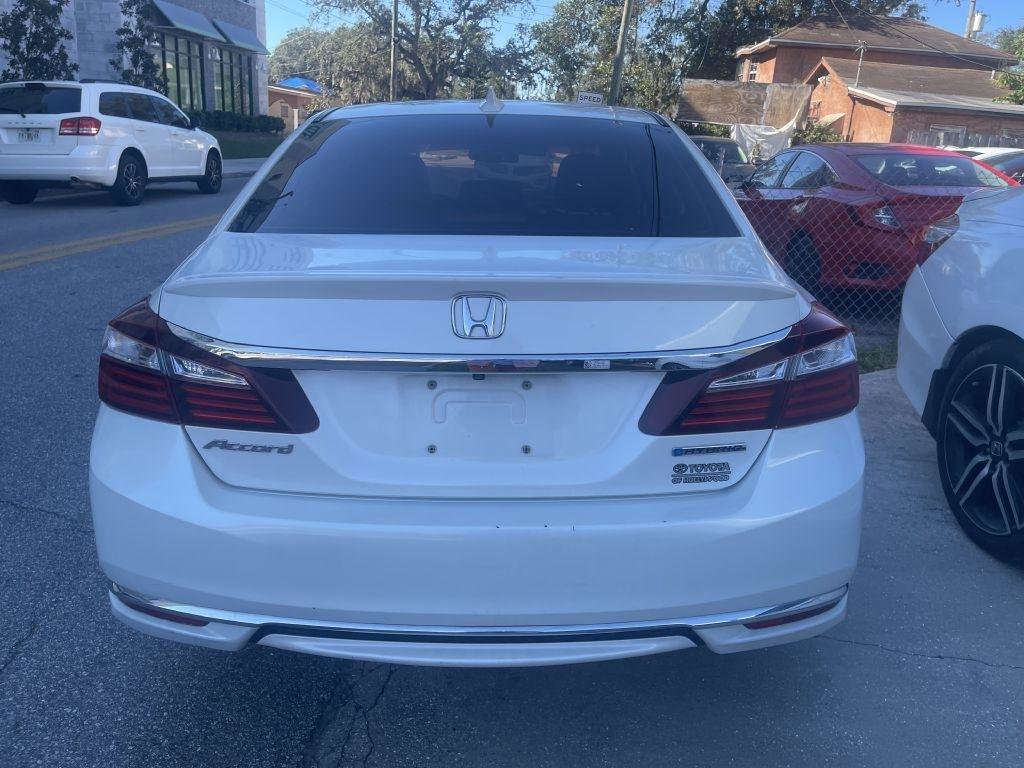 Used 2017 Honda Accord EX-L image 12