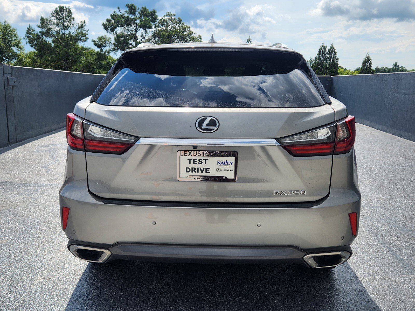 Used 2018 Lexus RX 350 FWD w/ Premium Package image 4