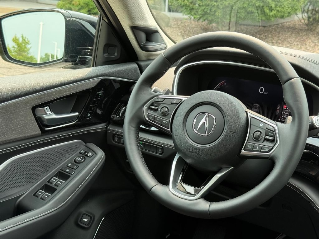 New 2026 Acura MDX w/ Advance Package AWD/4WD image 10