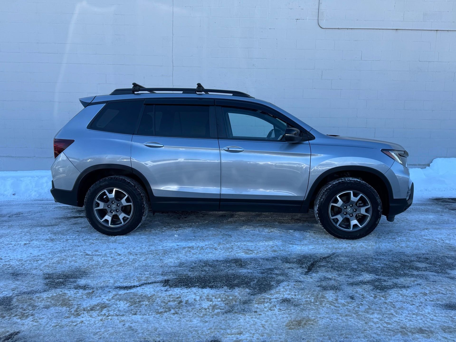 Used 2022 Honda Passport TrailSport image 7