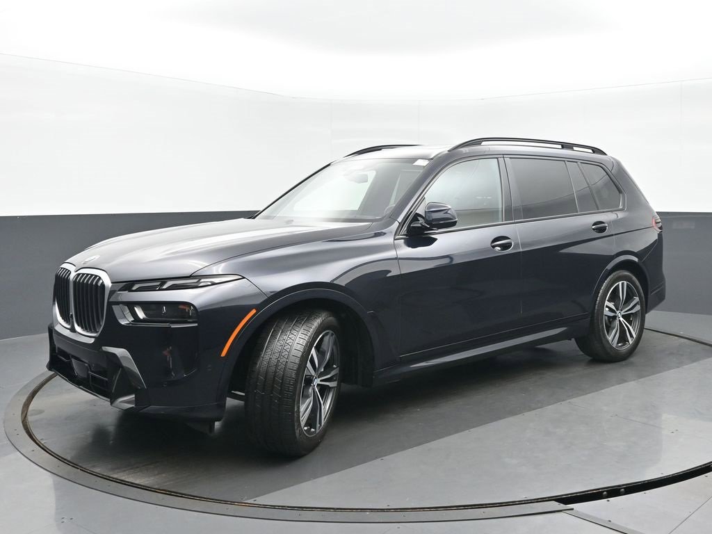 Used 2023 BMW X7 xDrive40i w/ Executive Package image 7