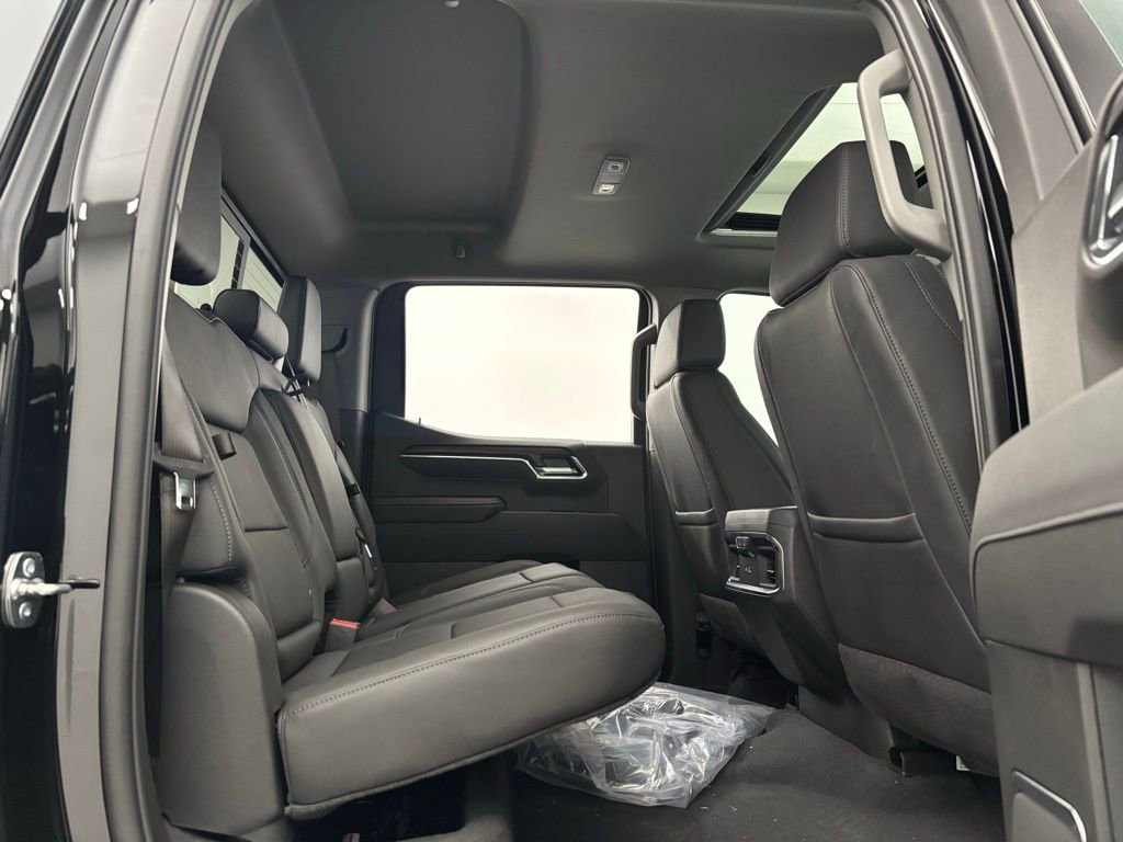 New 2026 GMC Sierra 1500 SLT w/ SLT Premium Package image 37