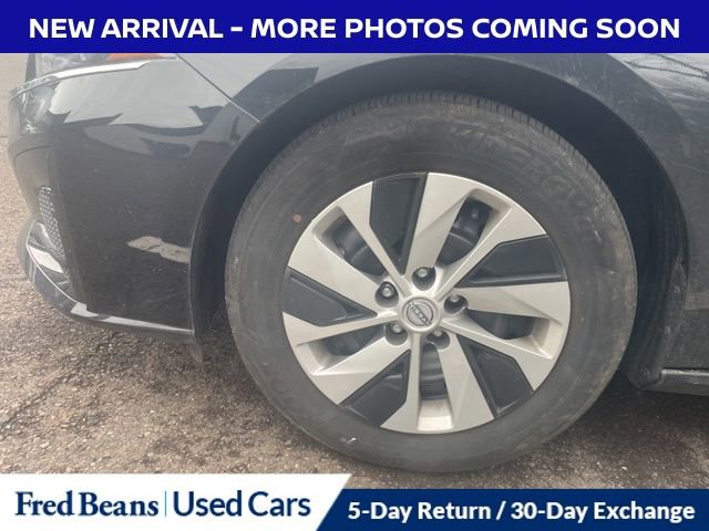 Certified 2025 Nissan Altima 2.5 S image 13