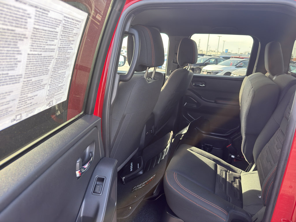 Certified 2024 Nissan Frontier PRO-4X w/ Pro Convenience Package image 30