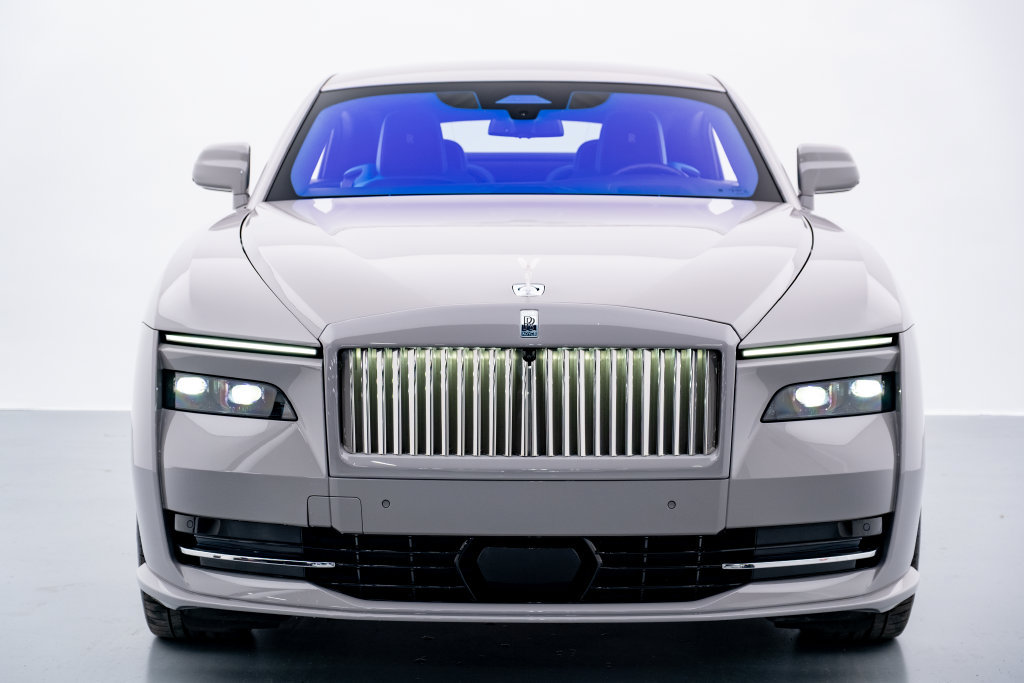 Used 2024 Rolls-Royce Spectre w/ Spectre Launch Package AWD/4WD image 5